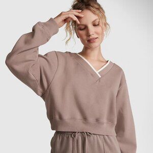 Victorias Secret PINK Premium Fleece V-Neck Pullover NWT Size Small